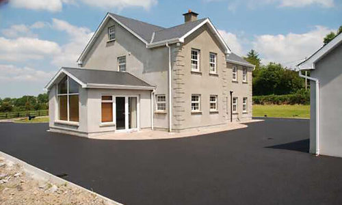 Is Sealing a Tarmac Driveway Necessary? New Style Driveways Dublin
