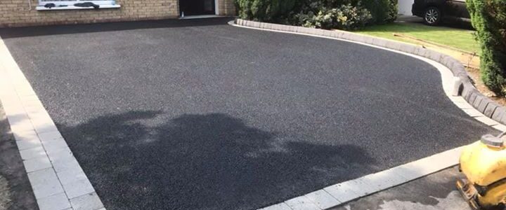 Tarmac Driveway Blanchardstown with Silver Granite Border