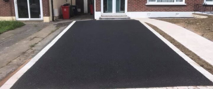 Tarmac Driveway with Silver Granite Border 2