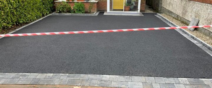 Tarmac Driveway with Silver Grey Border