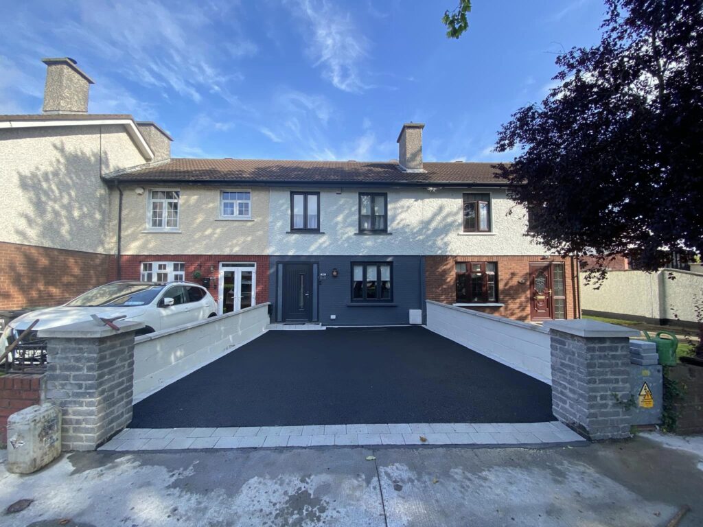 Tarmac driveway in Clondalkin