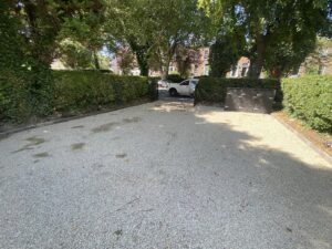 Tar and chip driveway with granite apron