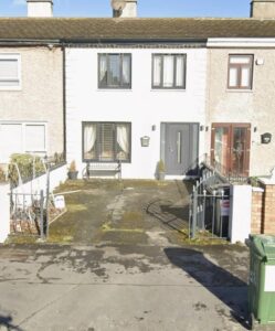 New asphalt driveway in Clondalkin