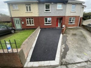 Tarmacadam driveway Clondalkin