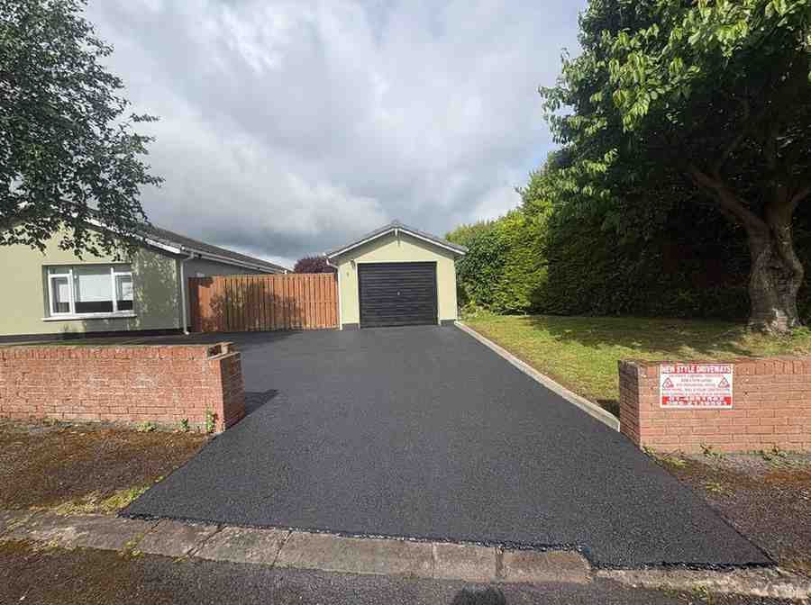 New SMA Tarmac Driveway with Kerbing and Parking Extension Completed in Dublin 1 New SMA Tarmac Driveway with Kerbing and Parking Extension Completed in Dublin